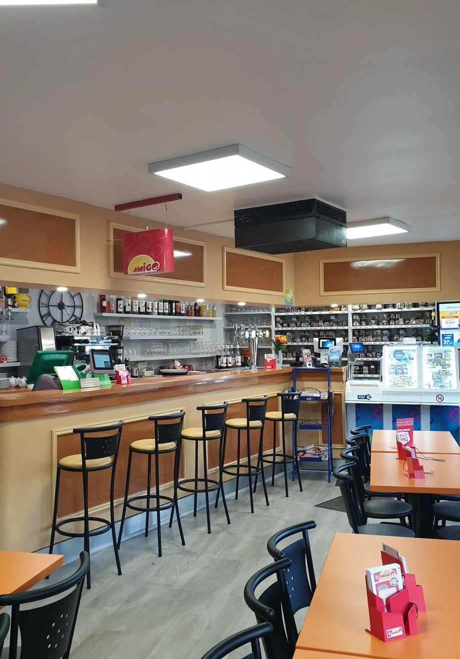 Le Vincennes Bar Tabac Pmu Clecy En Suisse Normande Galerie1